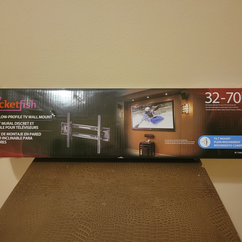 Low-Profile TV Wall Mount - Black